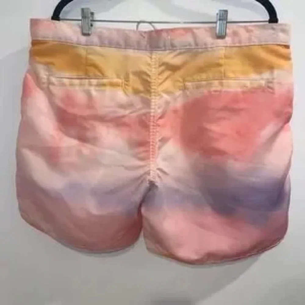 True Religion Tie Dye Board Shorts Men’s Size 36 Pink Yellow Swim Trunks